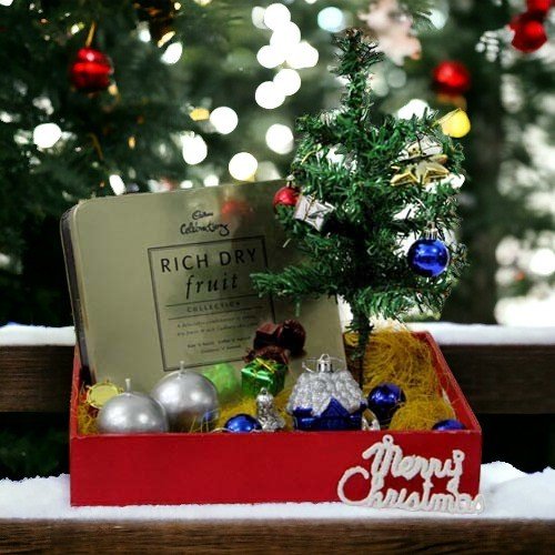 Chocolates N Christmas Tree