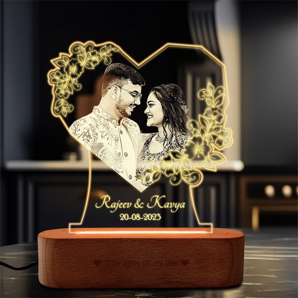 Radiant Love: Personalized Photo Glow Lamp 