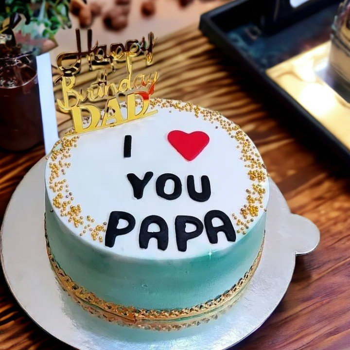 French Super Papa ! - Decorated Cake by CAKE RÉVOL - CakesDecor