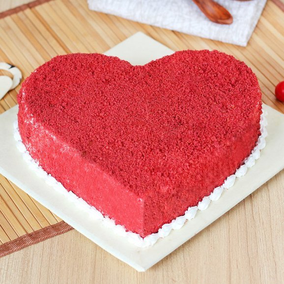 Half kg Red velvet heartshape cake