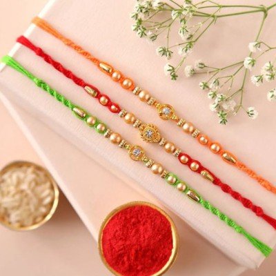 Unique Set Of Rakhi For Brother