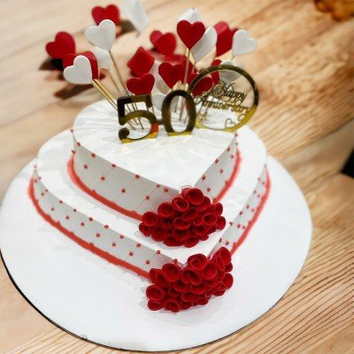 50TH Roses Anniversary Cake