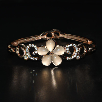 Twinkling Classic Bracelet