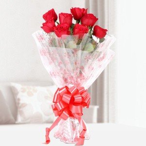 Small Red Roses Bunch