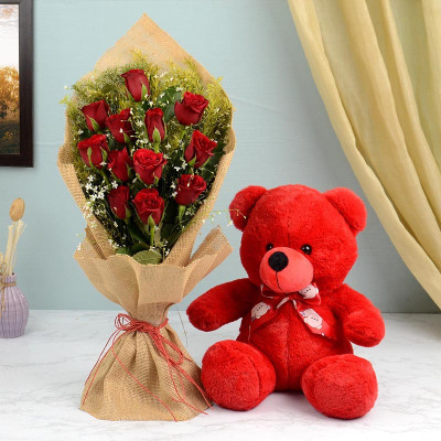 Roses & Teddy