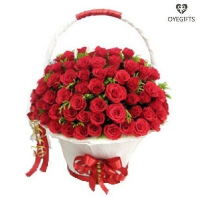 100 Red Colour Roses Basket