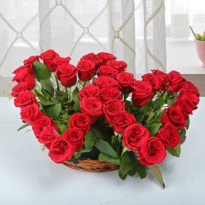 Online Gifts Delivery Twin Heart Arrangement