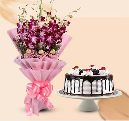 Flowers and Cake Online Delivery India